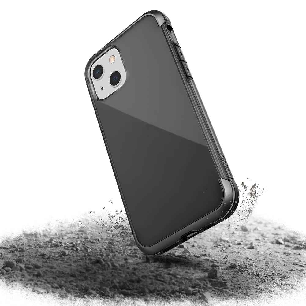 Apple iPhone 13 Uyumlu Kılıf Raptic Air Serisi Airbag Tasarımlı Metal Köşelikli Şeffaf Kapak
